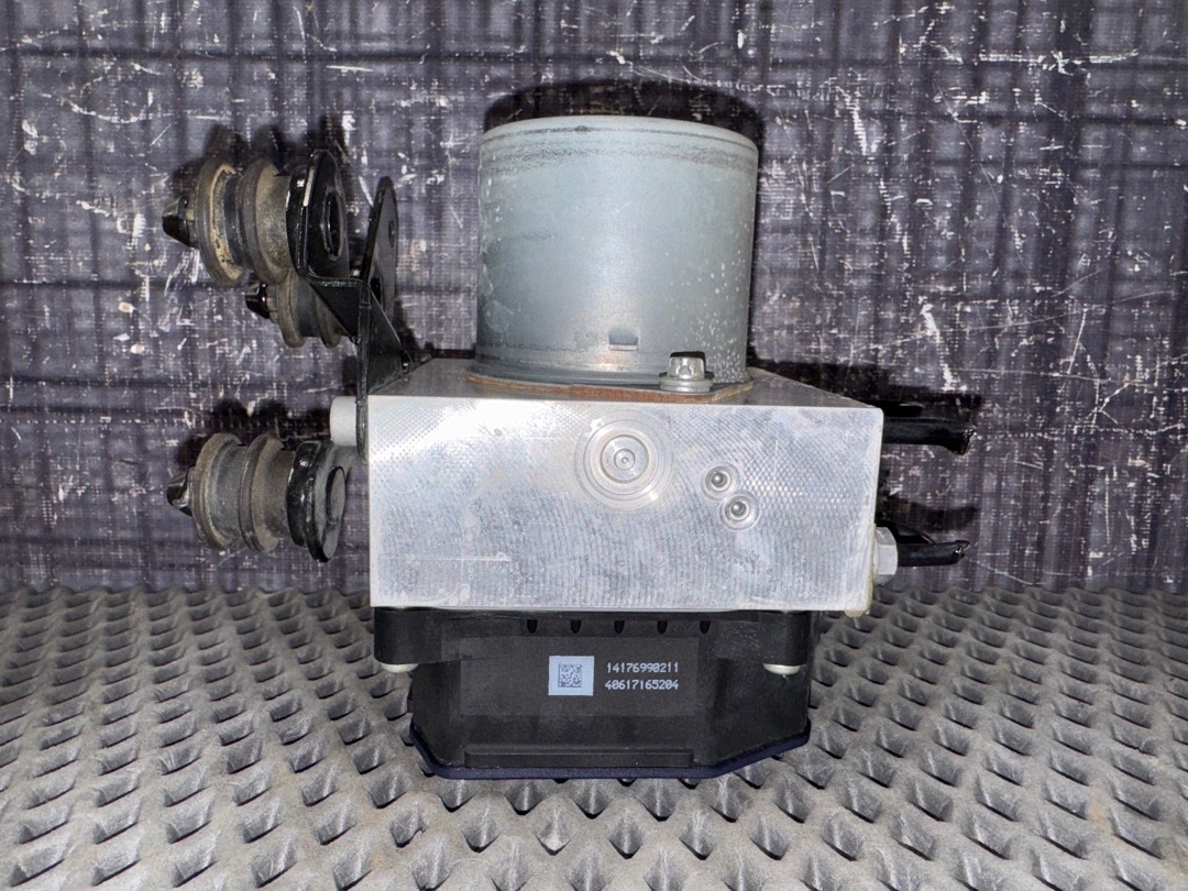 Блок ABS, 16864 рублей, Красноярск