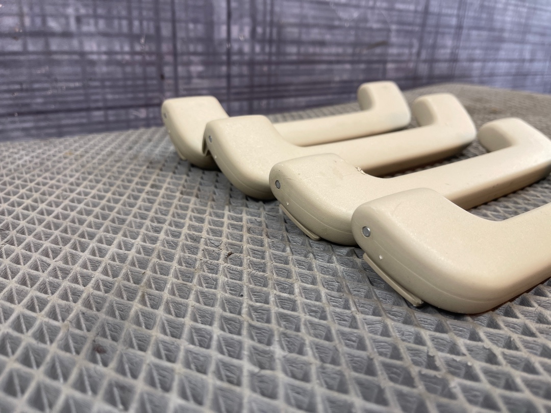 Потолочная ручка, 300 рублей, Красноярск