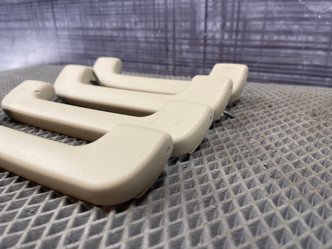 Потолочная ручка, 300 рублей, Красноярск