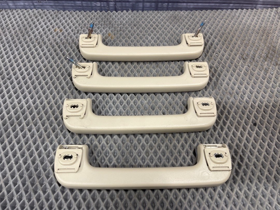 Потолочная ручка, 300 рублей, Красноярск