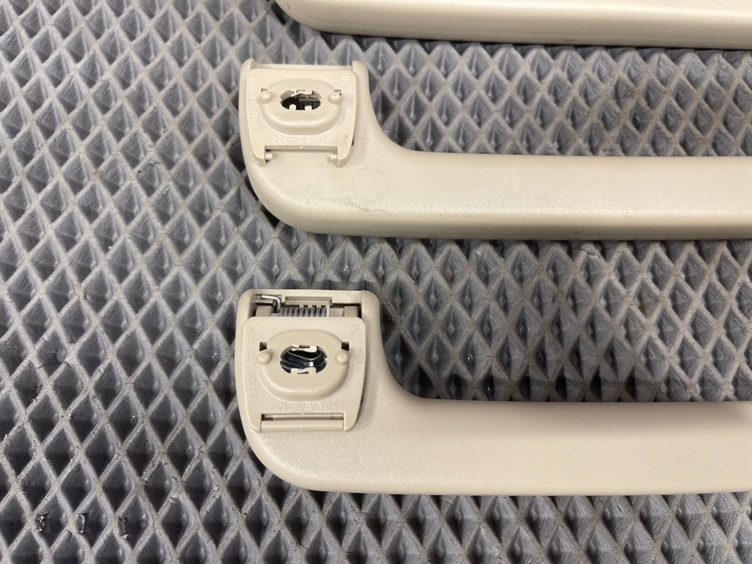 Потолочная ручка, 300 рублей, Красноярск