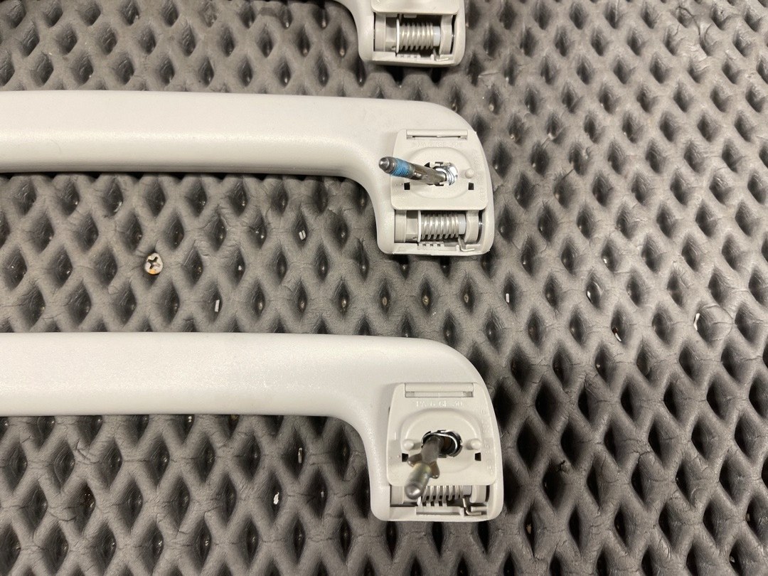 Потолочная ручка, 390 рублей, Красноярск