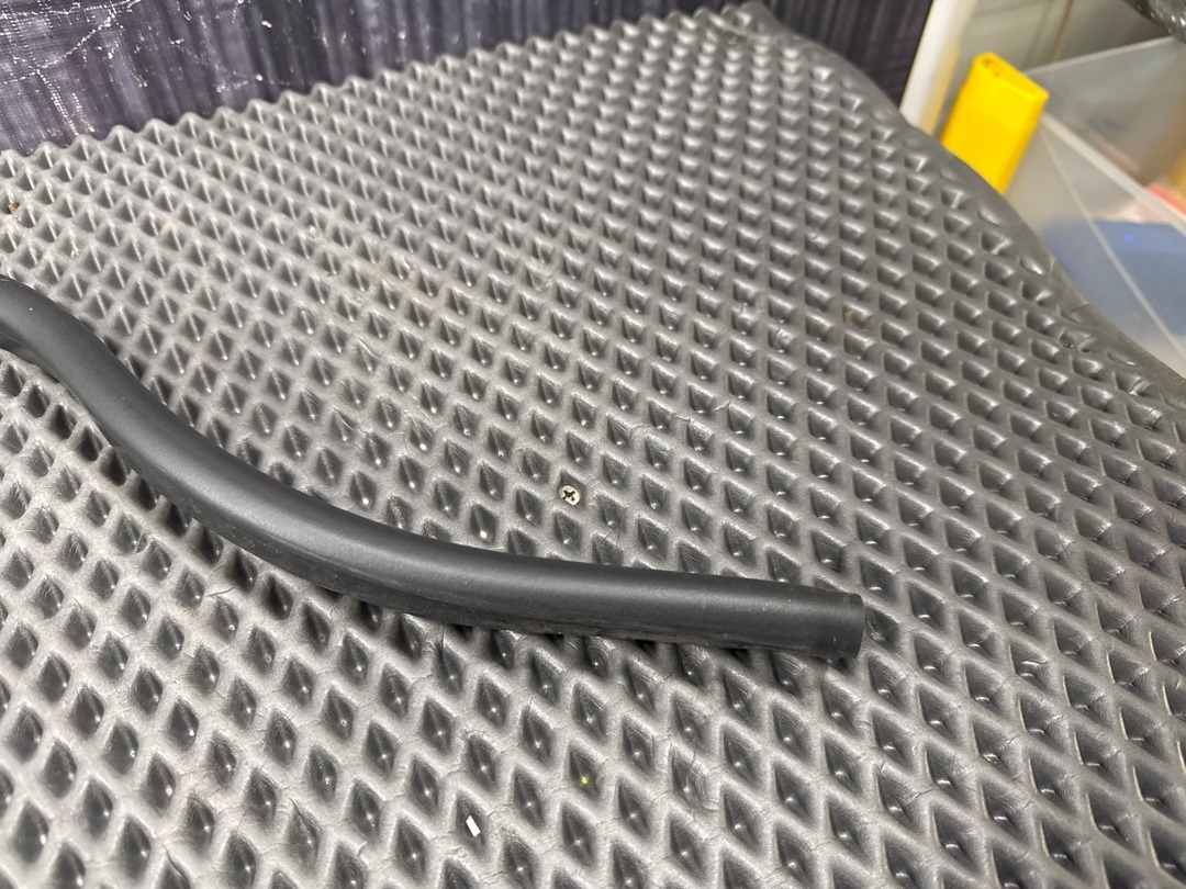 Подкапотный уплотнитель, 920 рублей, Красноярск