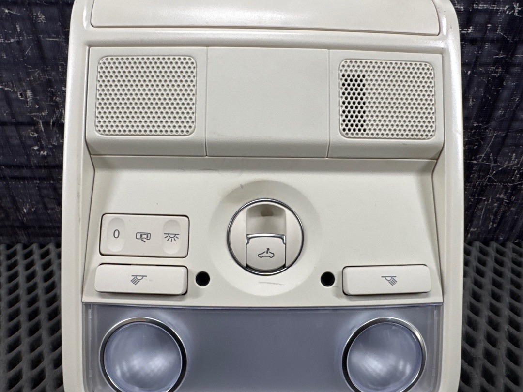 Плафон салона, 3260 рублей, Красноярск