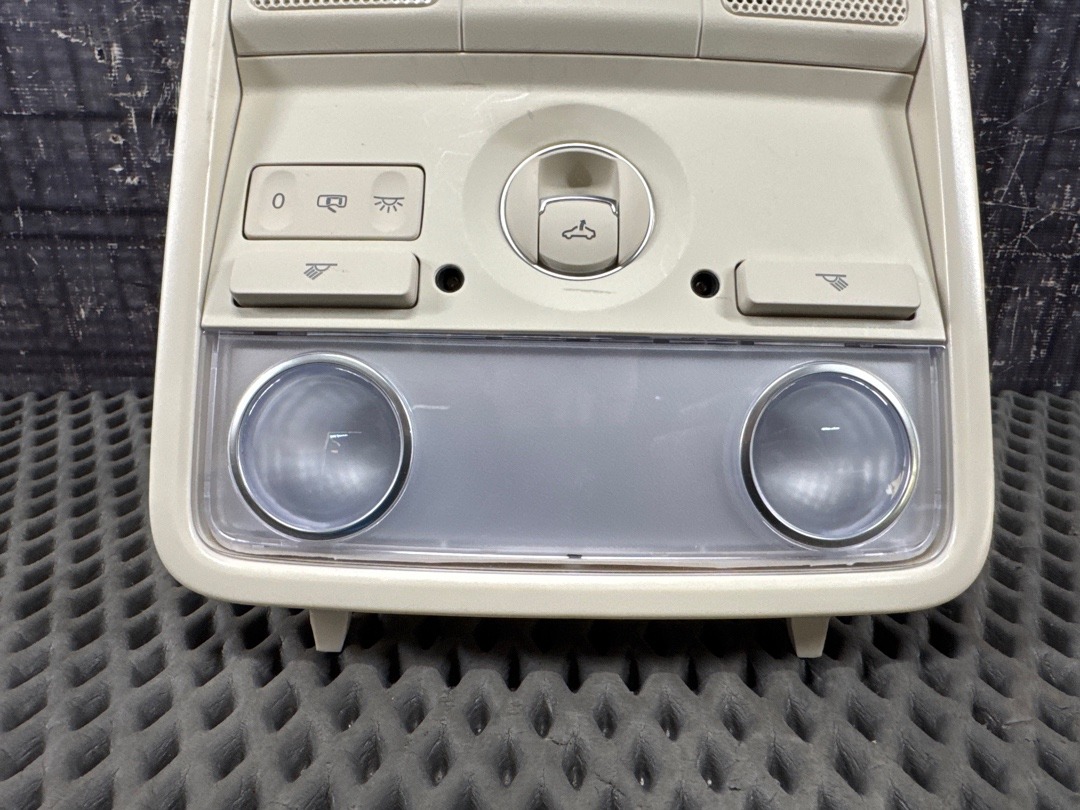 Плафон салона, 3260 рублей, Красноярск