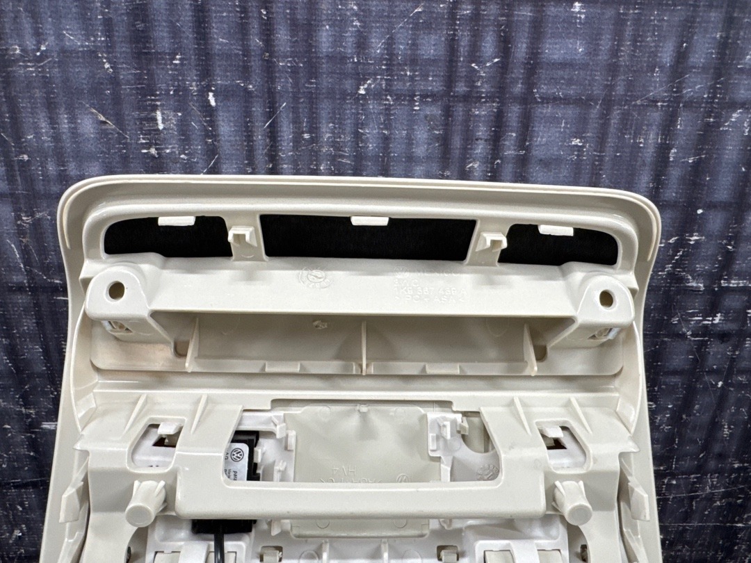 Плафон салона, 3260 рублей, Красноярск