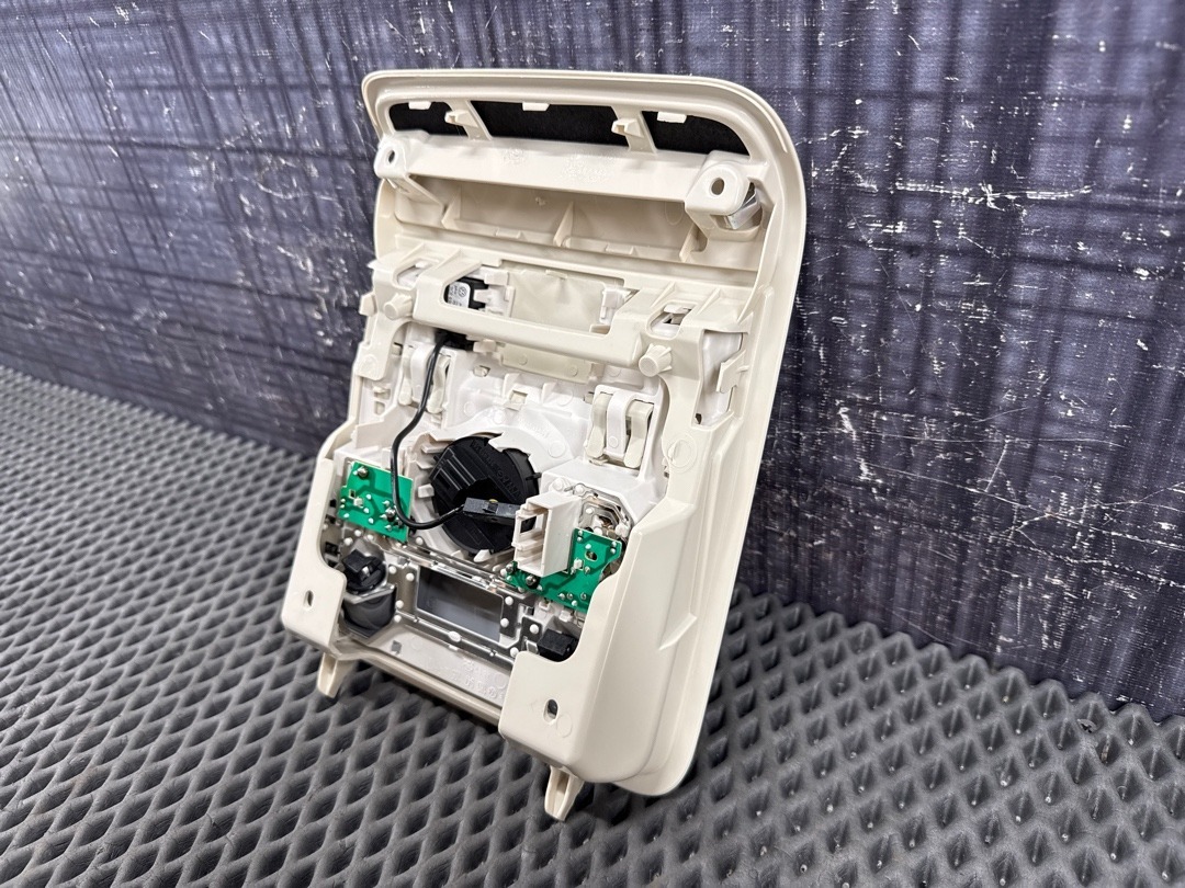 Плафон салона, 3260 рублей, Красноярск