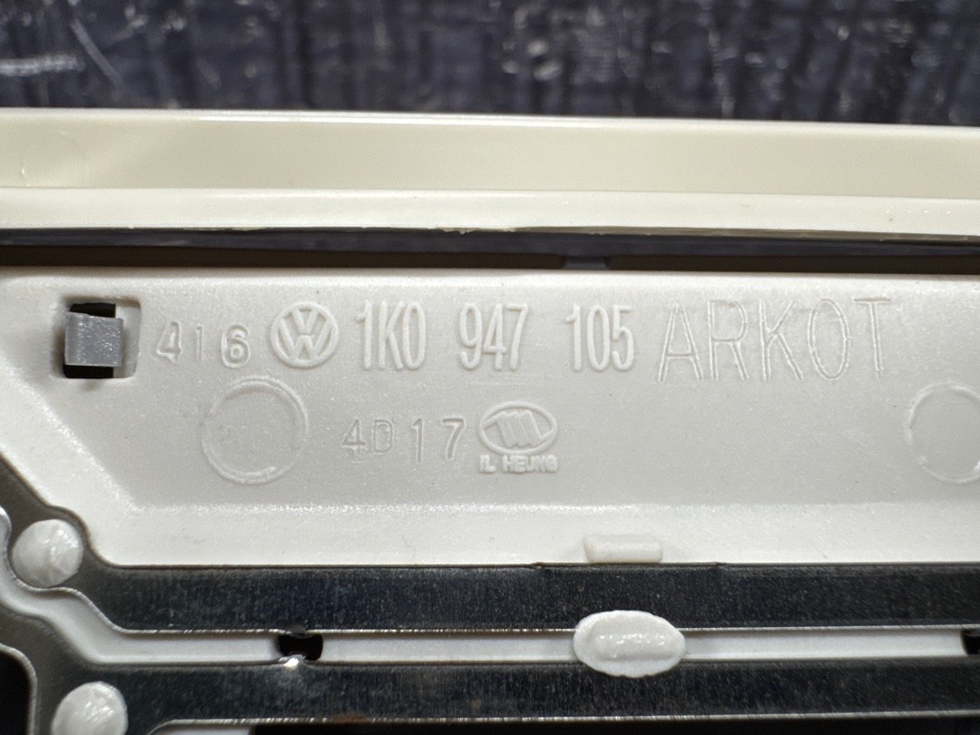 Плафон салона, 3260 рублей, Красноярск