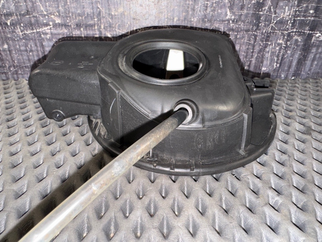 Лючок бензобака, 3360 рублей, Красноярск