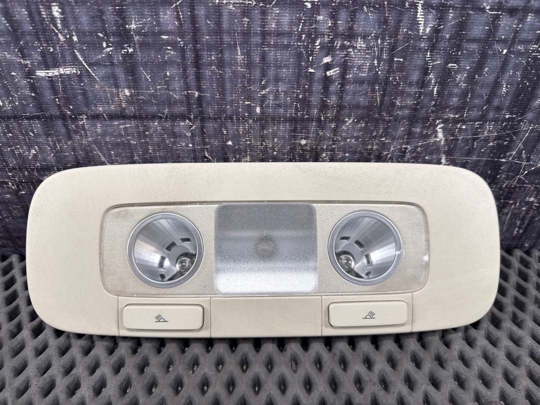 Плафон салона, 1340 рублей, Красноярск