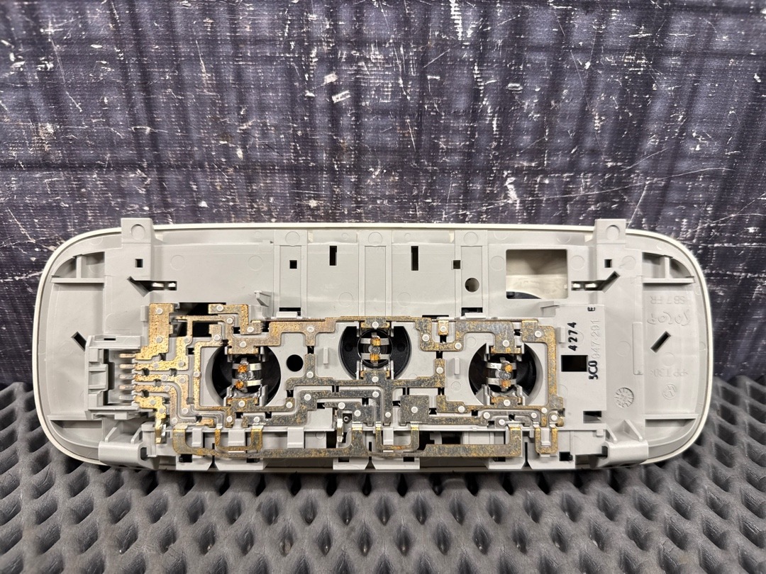 Плафон салона, 1340 рублей, Красноярск