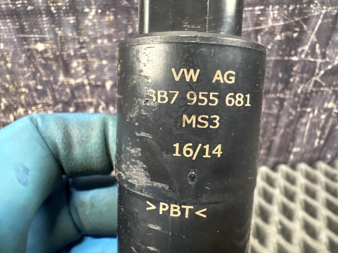 Мотор бачка стеклоомывателя, 920 рублей, Красноярск