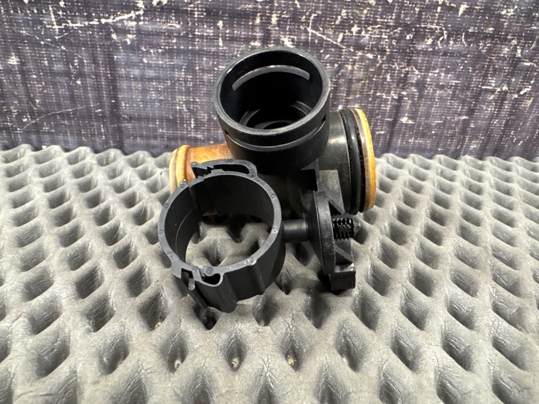 Фланец системы охлаждения, 1360 рублей, Красноярск