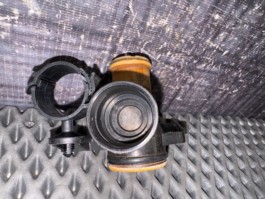 Фланец системы охлаждения, 1360 рублей, Красноярск