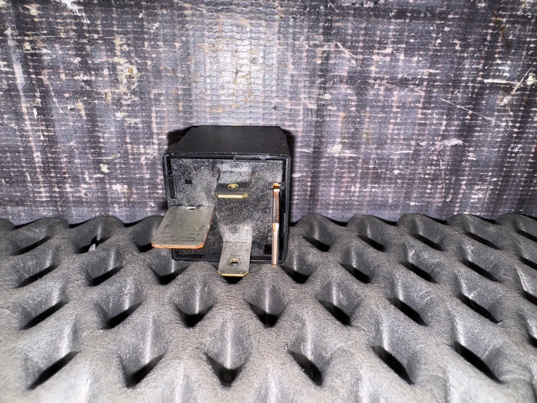 Реле, 620 рублей, Красноярск