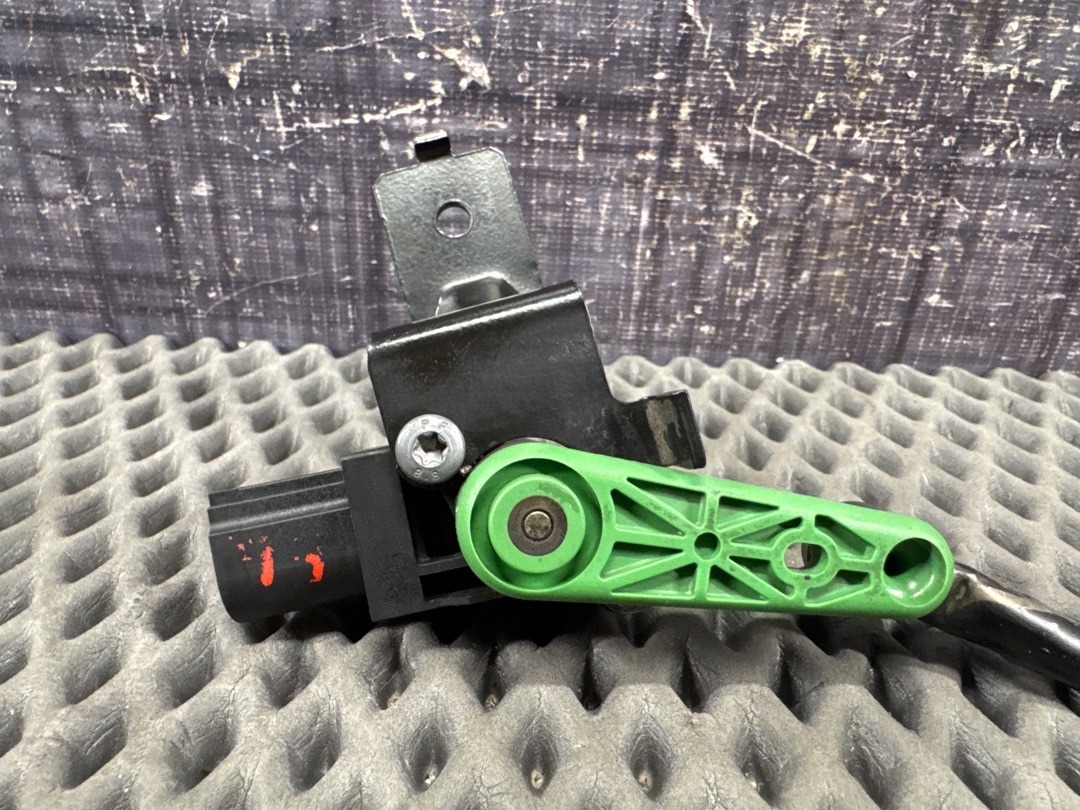 Датчик уровня подвески, 4220 рублей, Красноярск