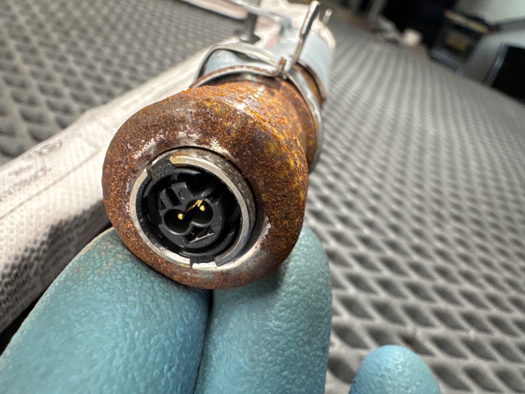 Подушка безопасности, 2420 рублей, Красноярск