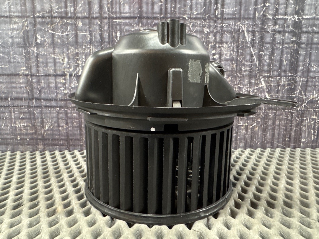 Мотор печки, 4570 рублей, Красноярск