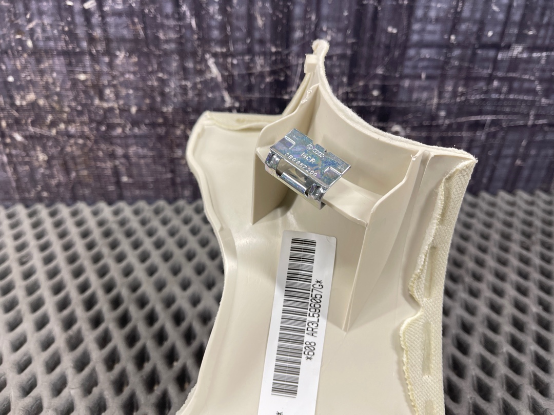 Обшивка салона, 1430 рублей, Красноярск