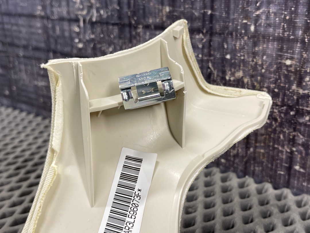 Обшивка салона, 1430 рублей, Красноярск