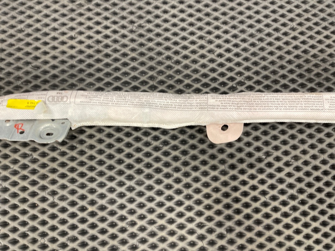 Подушка безопасности, 636 рублей, Красноярск