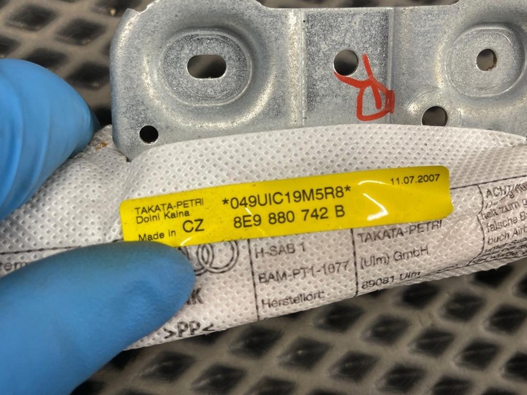 Подушка безопасности, 636 рублей, Красноярск