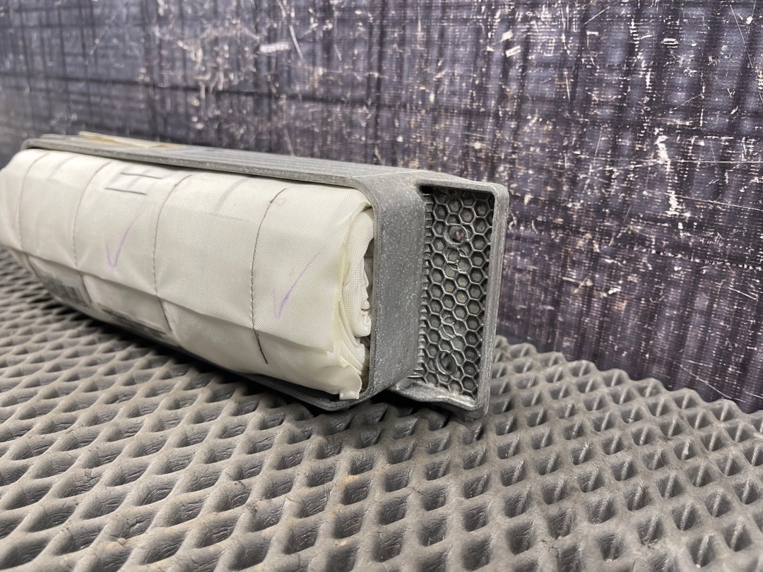 Подушка безопасности, 972 рублей, Красноярск