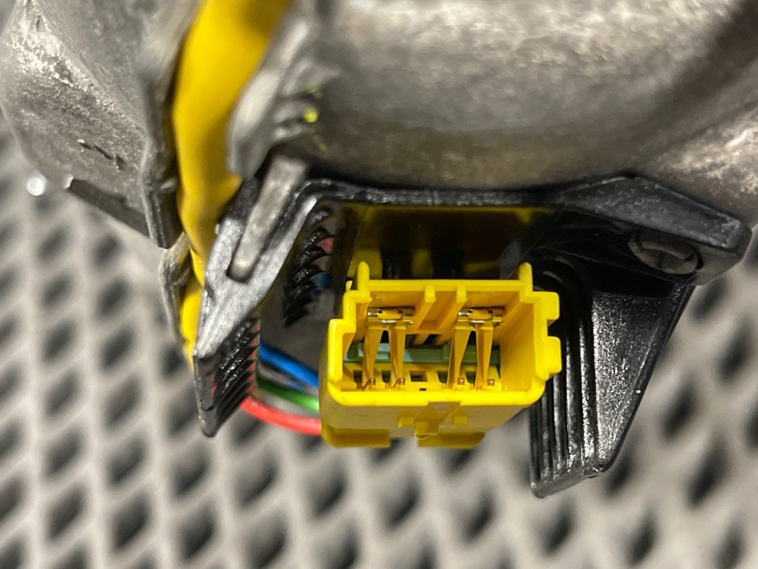 Подушка безопасности, 972 рублей, Красноярск