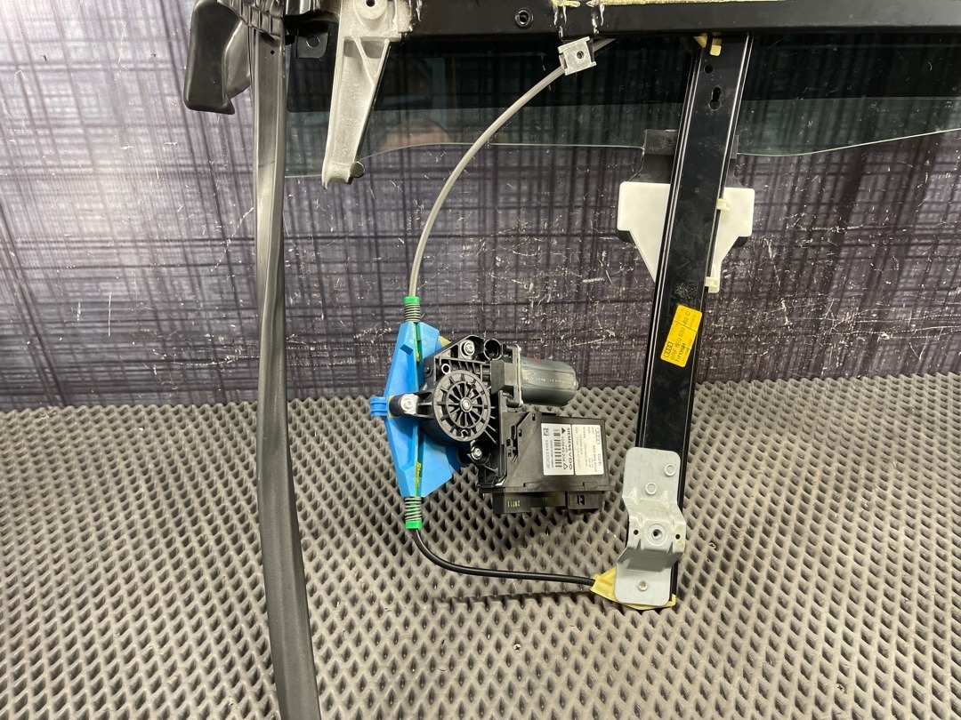 Стеклоподъемник, 1344 рублей, Красноярск