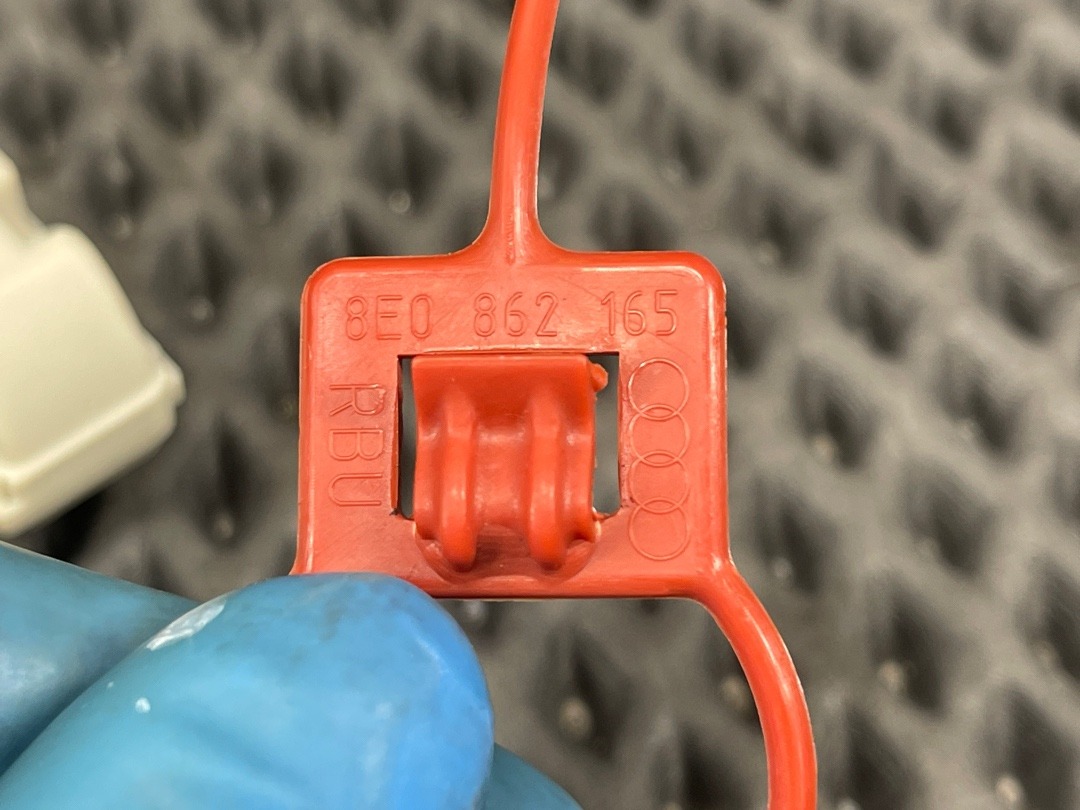 Замок лючка бензобака, 558 рублей, Красноярск