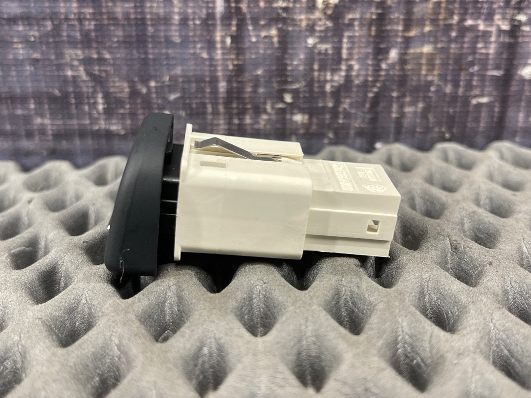 Кнопка ESP, 288 рублей, Красноярск