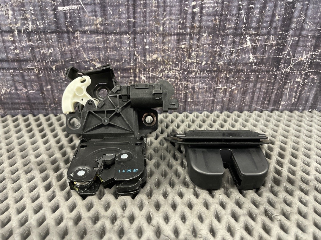 Замок крышки багажника, 2232 рублей, Красноярск