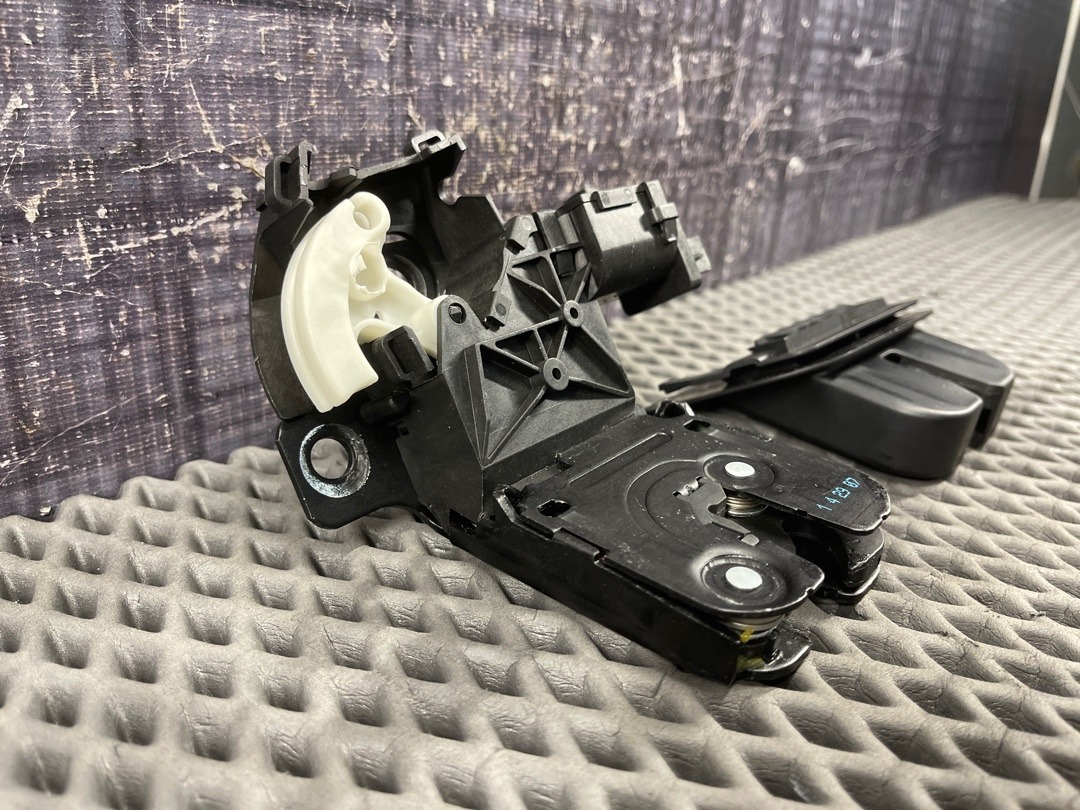 Замок крышки багажника, 2232 рублей, Красноярск