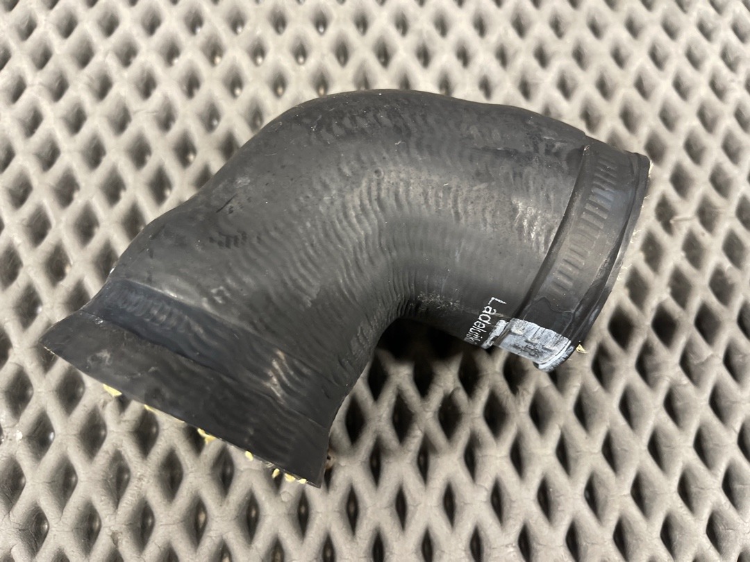 Патрубок интеркуллера, 414 рублей, Красноярск