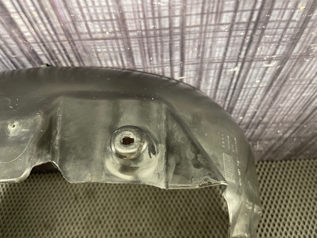 Подкрылок, 2262 рублей, Красноярск