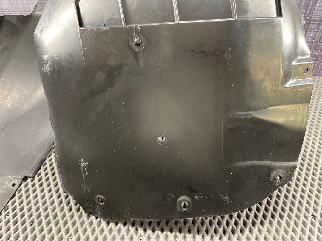 Подкрылок, 2262 рублей, Красноярск