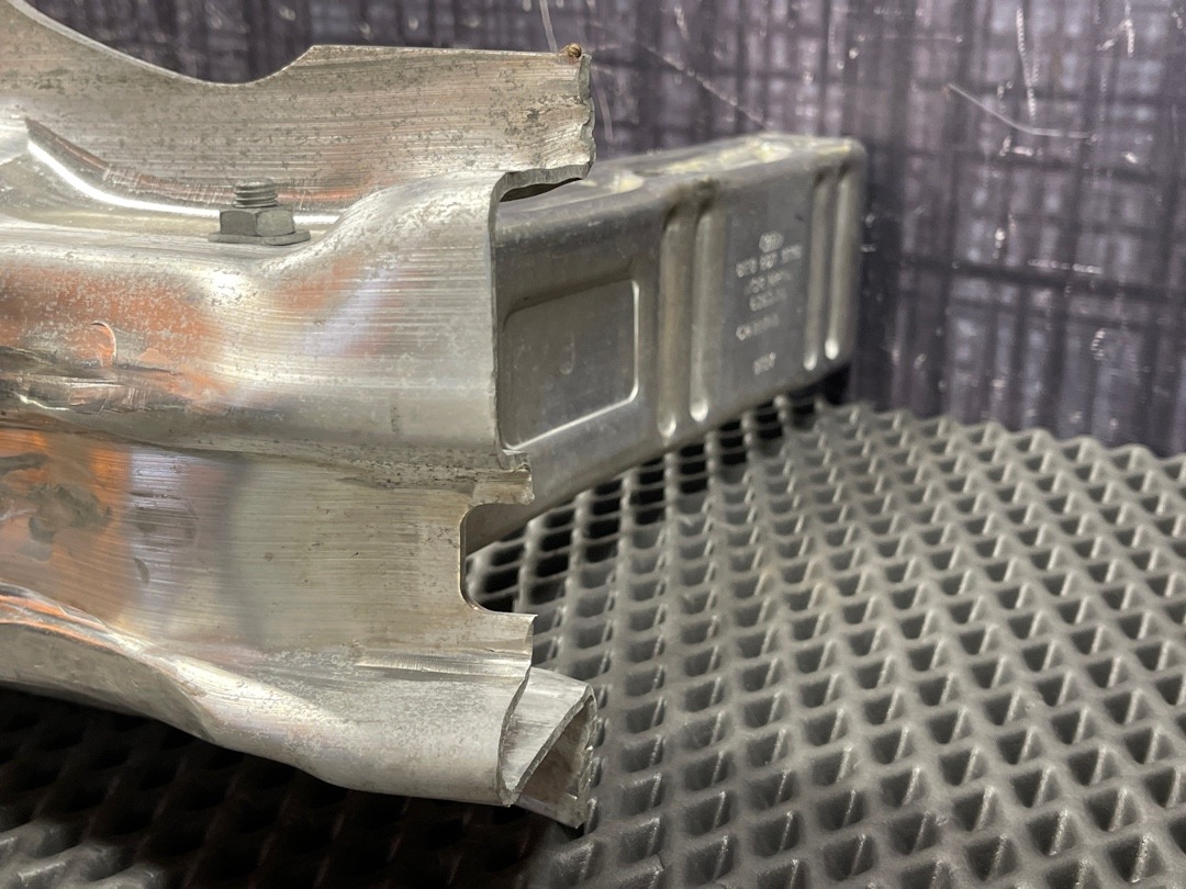 Усилитель бампера, 1446 рублей, Красноярск