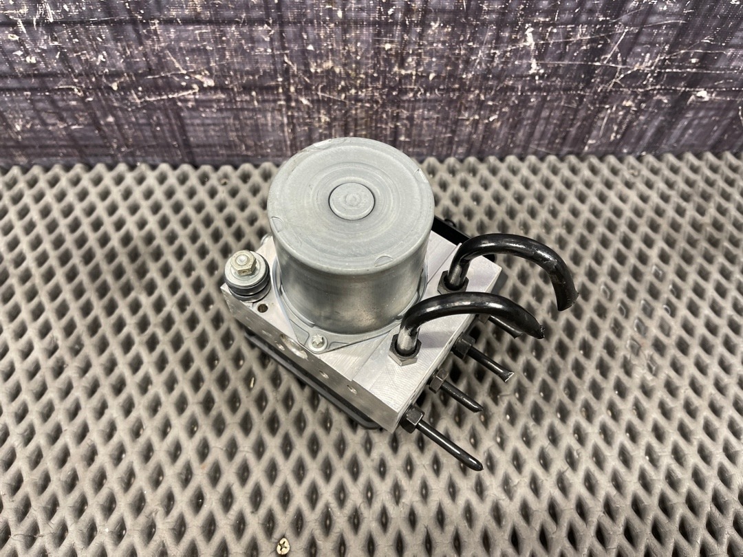 Блок ABS, 4224 рублей, Красноярск