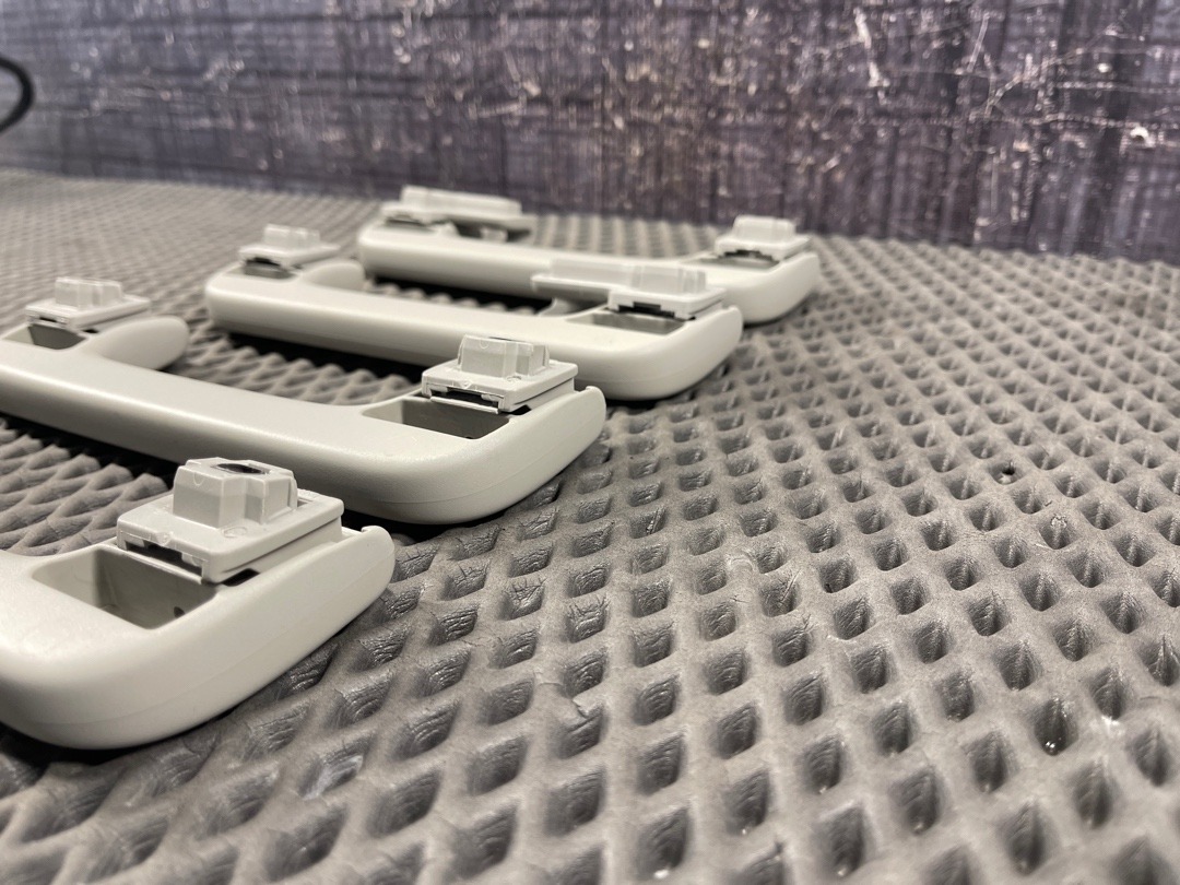 Потолочная ручка, 444 рублей, Красноярск