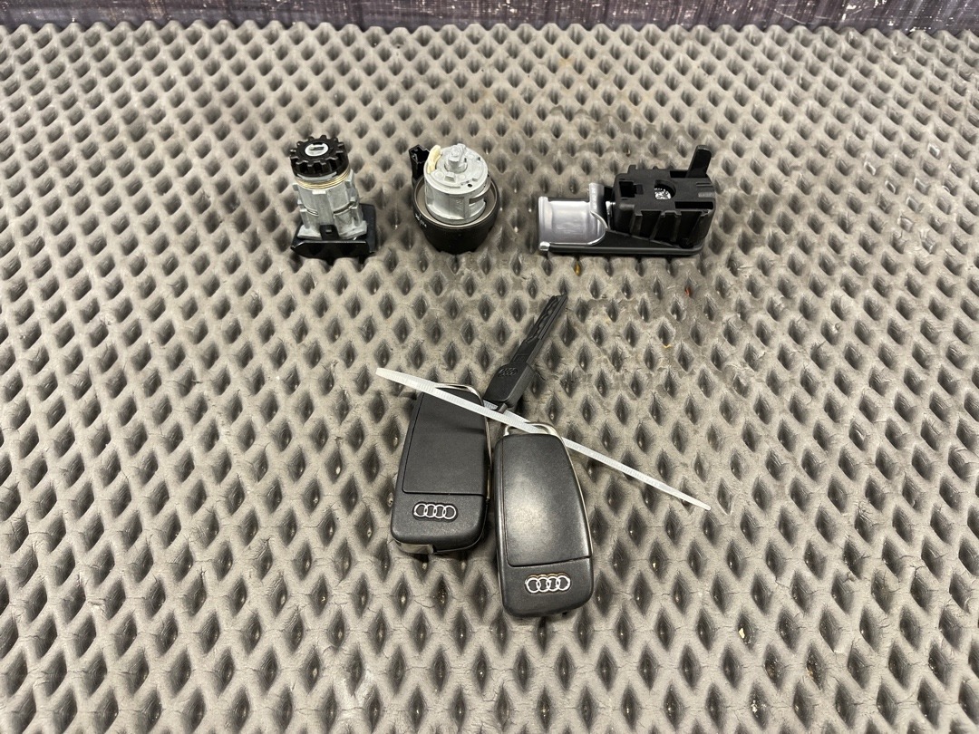 Комплект замков с ключом, 4122 рублей, Красноярск