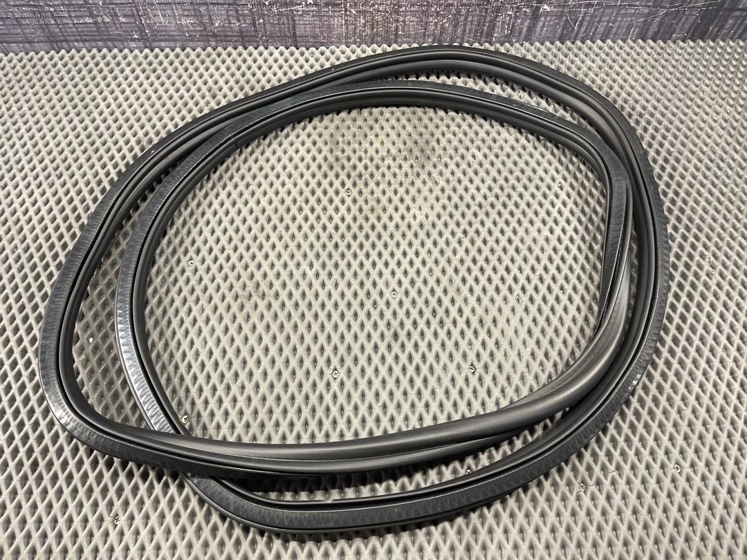 Уплотнитель крышки багажника, 1326 рублей, Красноярск