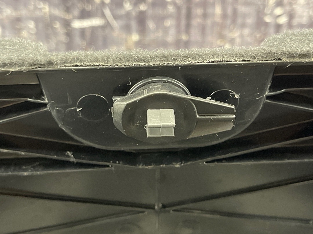 Обшивка крышки багажника, 1368 рублей, Красноярск