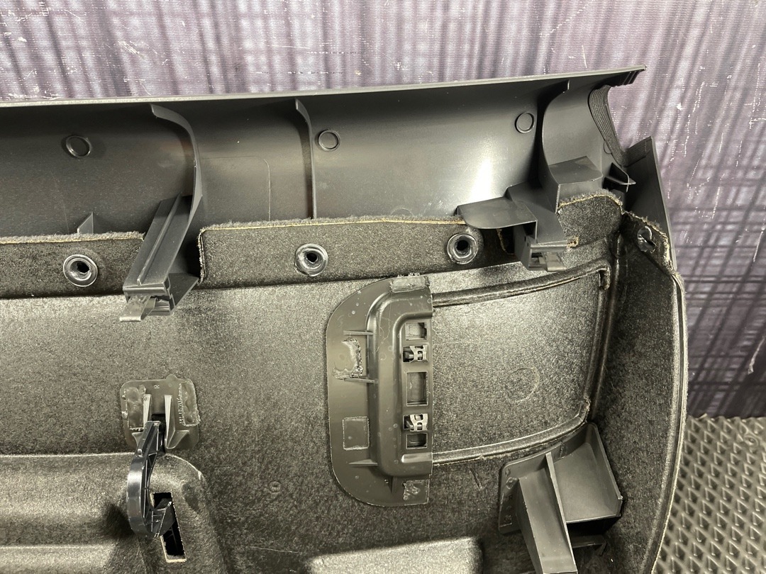 Обшивка крышки багажника, 1368 рублей, Красноярск