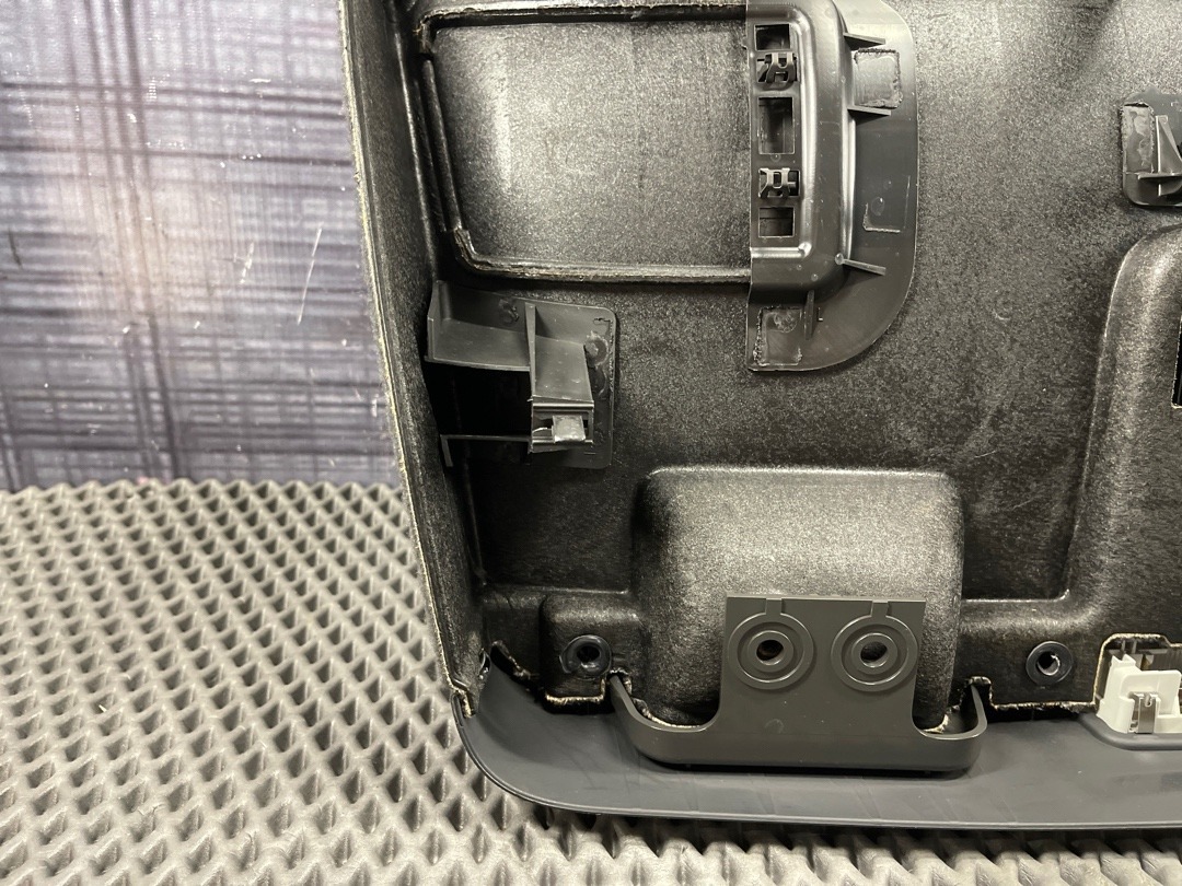 Обшивка крышки багажника, 1368 рублей, Красноярск