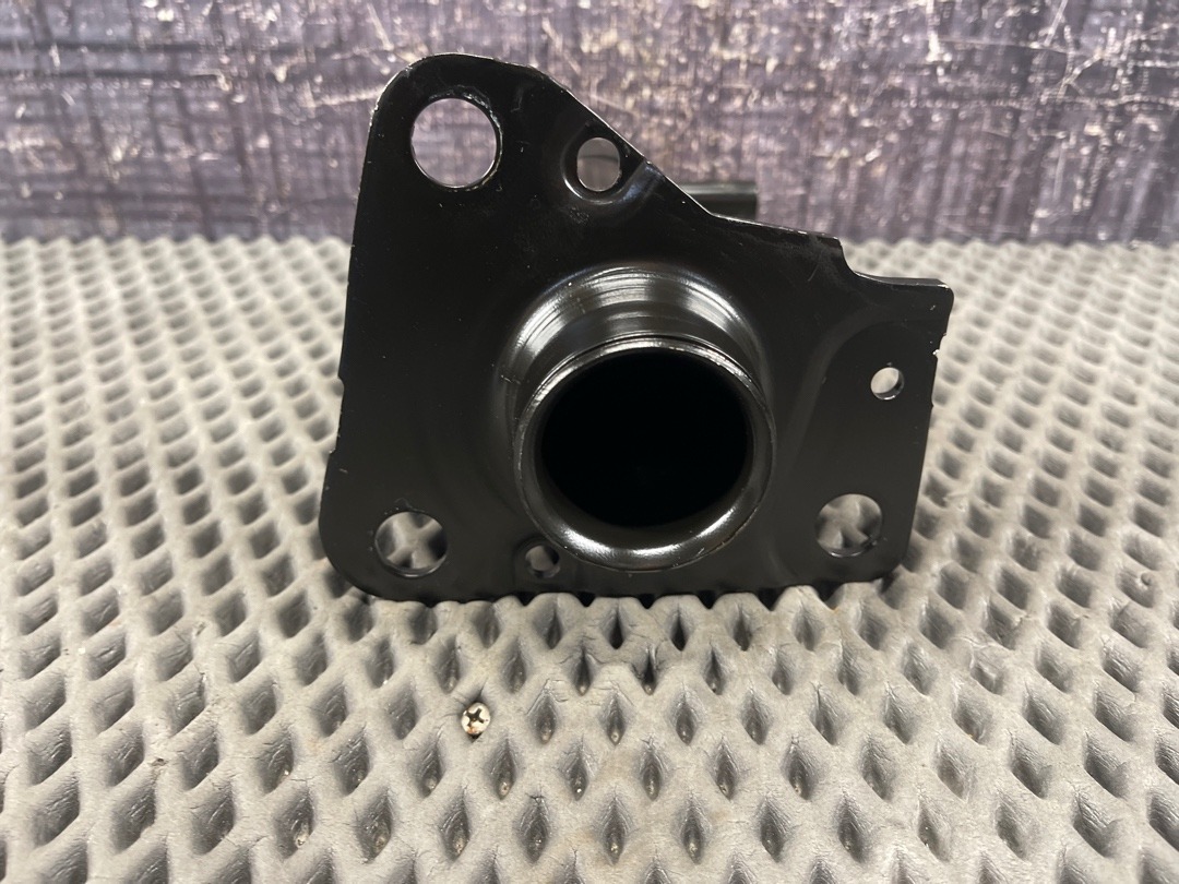 Кронштейн усилителя бампера, 978 рублей, Красноярск