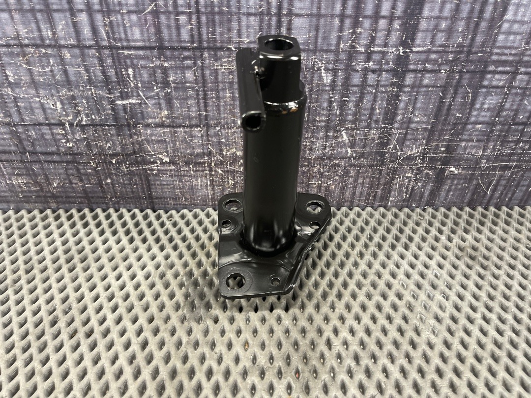 Кронштейн усилителя бампера, 978 рублей, Красноярск