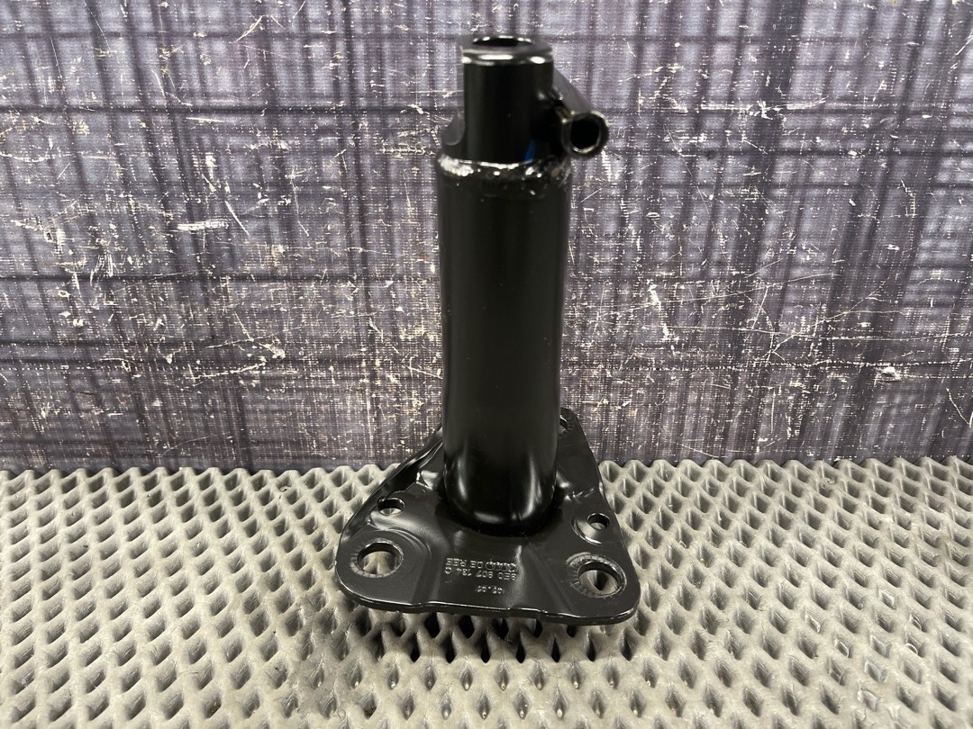 Кронштейн усилителя бампера, 978 рублей, Красноярск