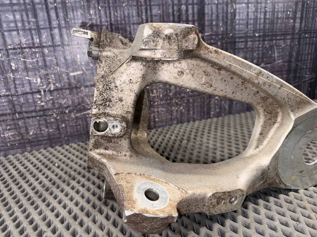 Поворотный кулак, 2512 рублей, Красноярск