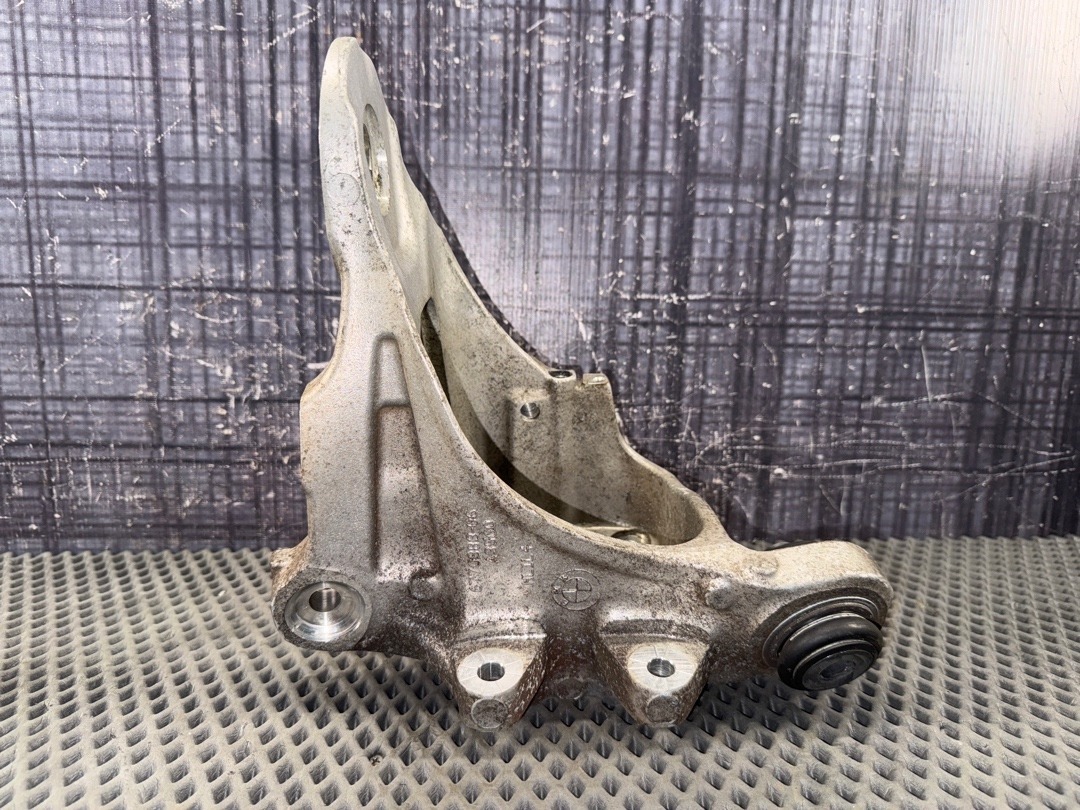 Поворотный кулак, 2512 рублей, Красноярск