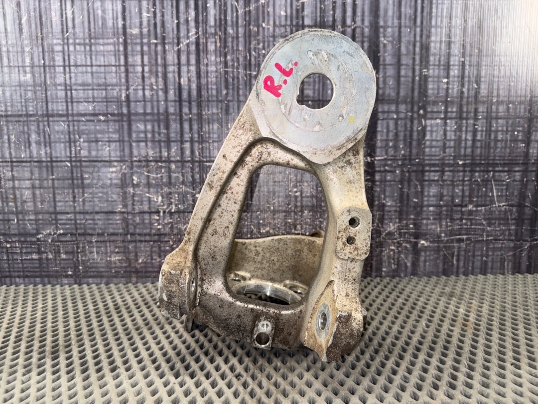 Поворотный кулак, 2512 рублей, Красноярск